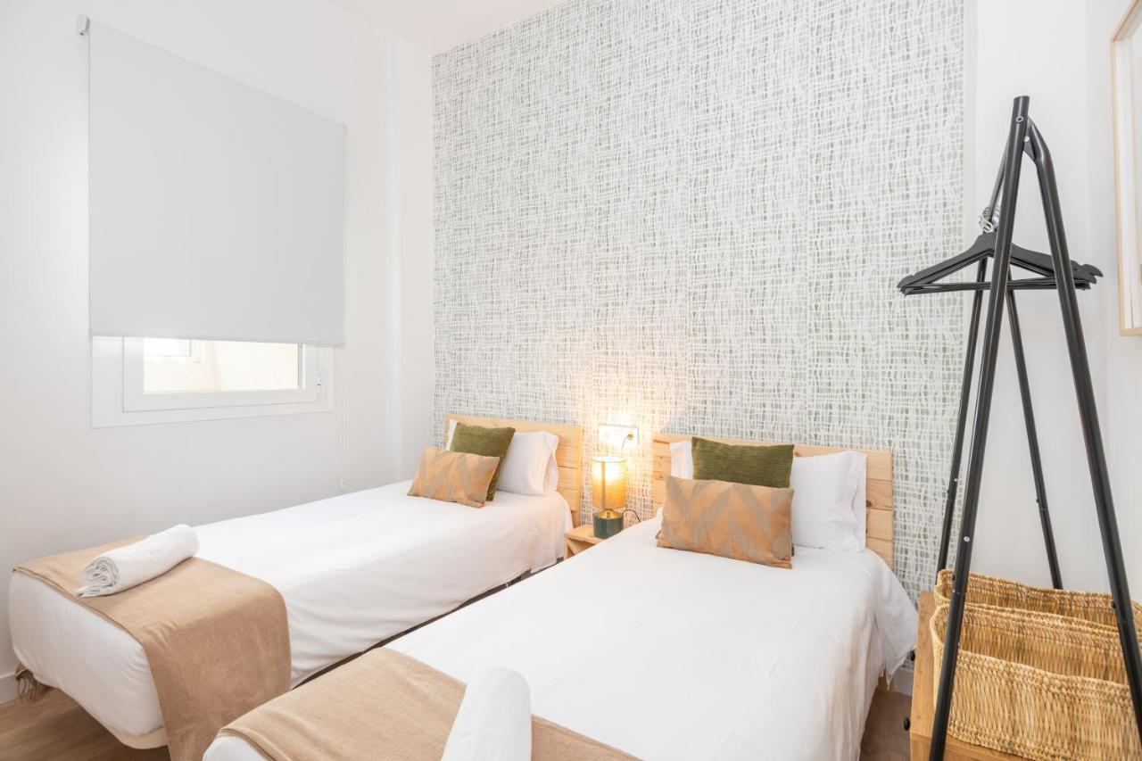 Apartamentos Luna Suites Palacio Dorita Granada Exterior foto